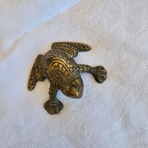 Vintage Brass Frog  Figurine - Picture 3 of 11